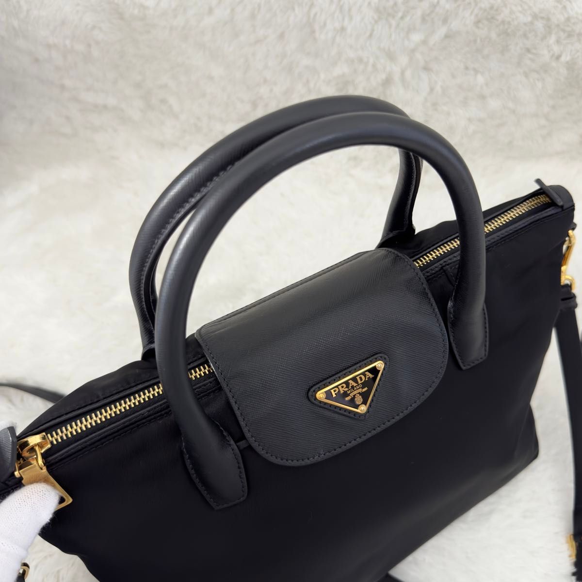 未使用級 PRADA プラダ サフィアーノレザー ナイロン 2way 未使用級 PRADA プラダ サフィアーノレザー ナイロン 2way