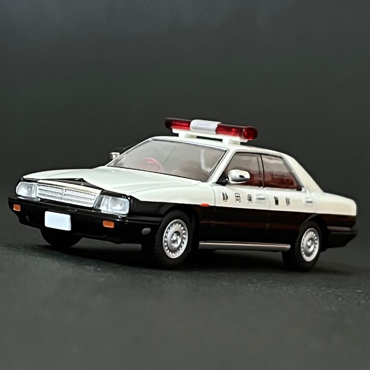 日産 セドリック シーマ パトカー トミカリミテッドヴィンテージ 日産 セドリック シーマ パトカー トミカリミテッドヴィンテージ