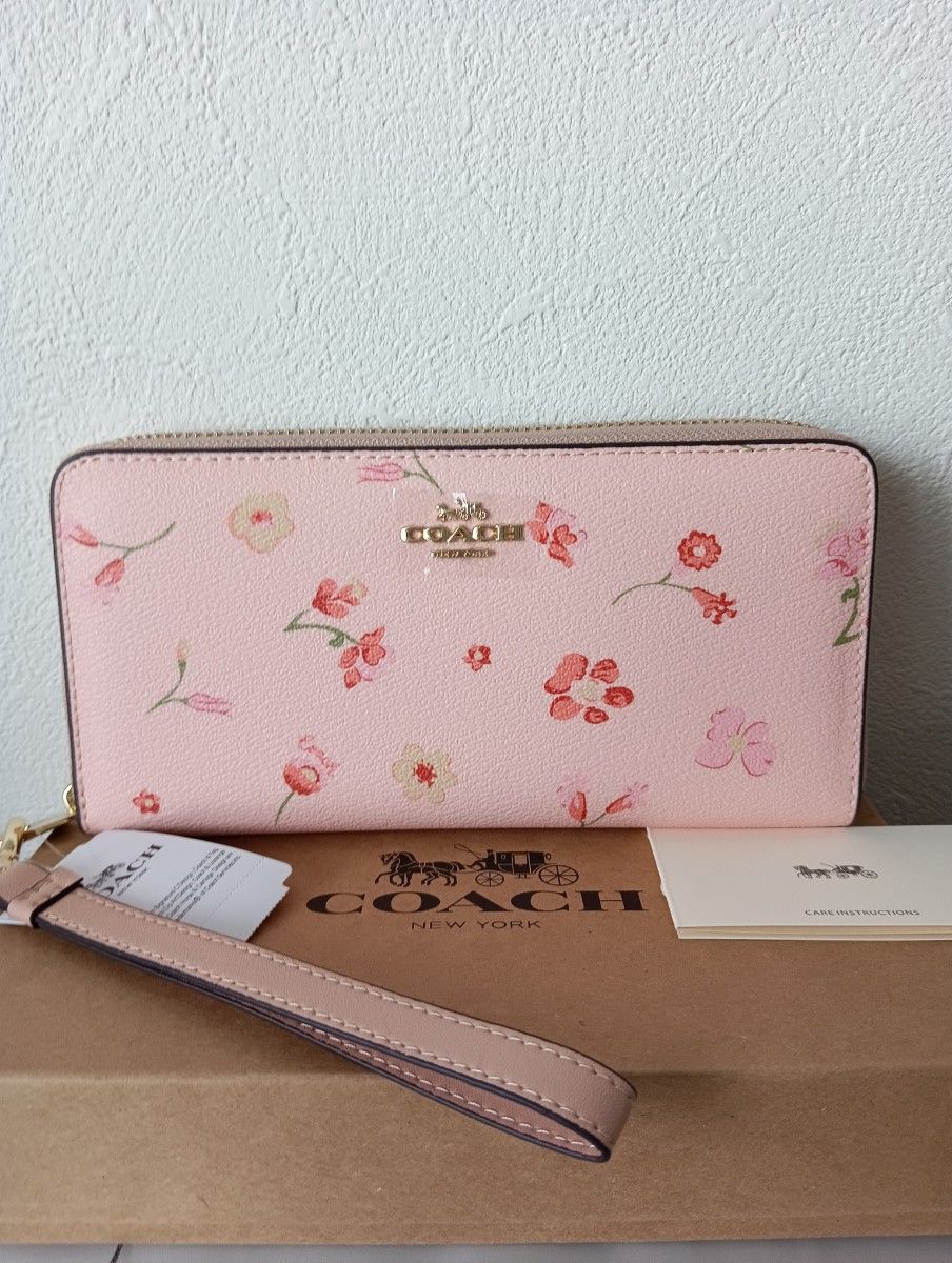 新品未使用】 COACH コーチ 長財布 ピンク 花柄|Yahoo!フリマ 新品未使用】 COACH コーチ 長財布 ピンク 花柄|Yahoo!フリマ