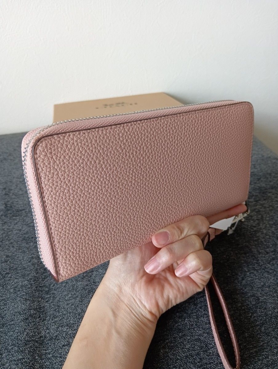 新品未使用】 COACH コーチ 長財布 ピンク パフェ柄|Yahoo 新品未使用】 COACH コーチ 長財布 ピンク パフェ柄|Yahoo
