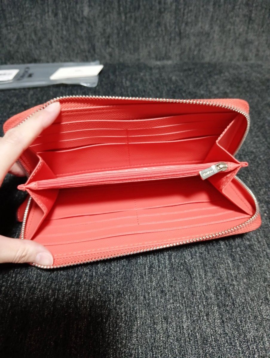 売切特価 【新品未使用】COACH コーチ 長財布 いちご さくらんぼ 売切特価 【新品未使用】COACH コーチ 長財布 いちご さくらんぼ