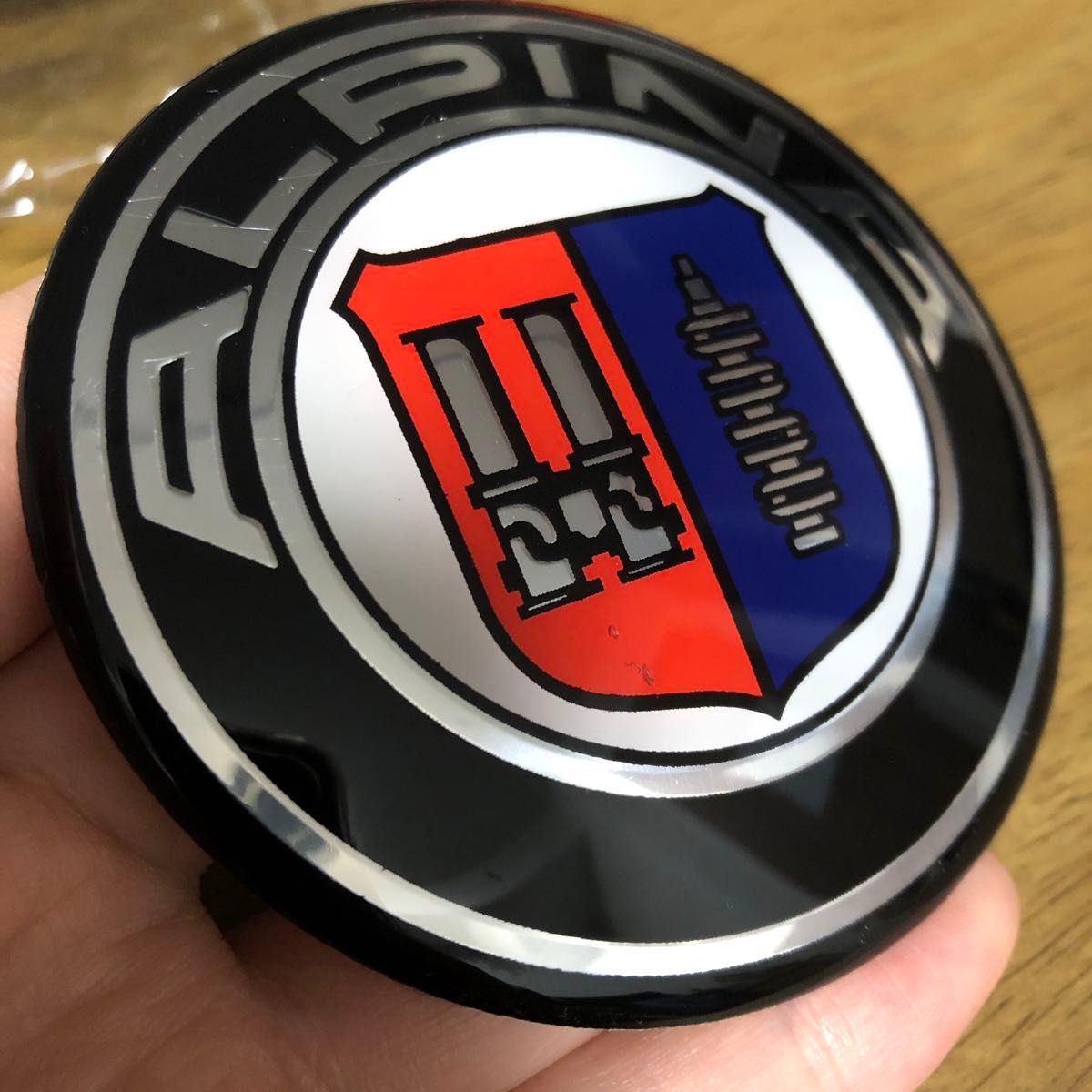 アルピナエンジンヘッド用エンブレム BMW ALPINA ALPINA BMW エンブレム アルピナ エンブレム ボンネット
