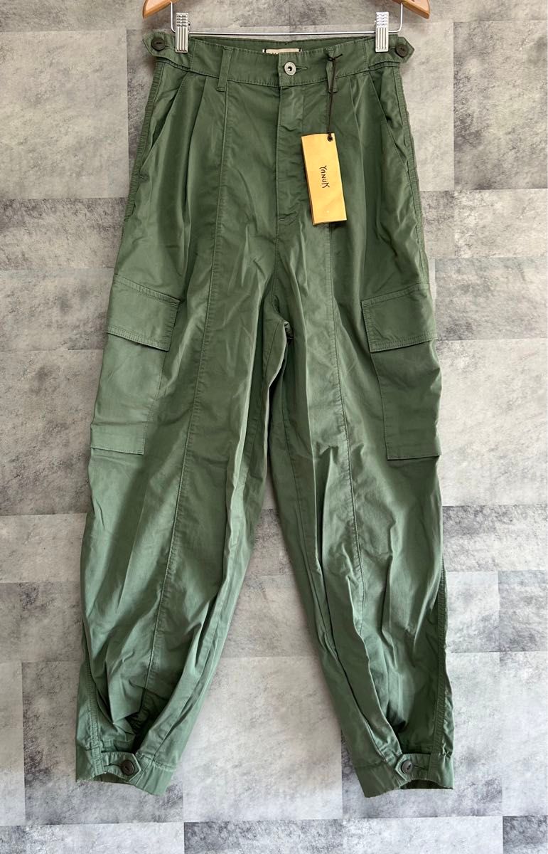 Yanuk ヤヌーク 新品 未使用品 タグ付き カーゴパンツ Yanuk ヤヌーク 新品 未使用品 タグ付き カーゴパンツ