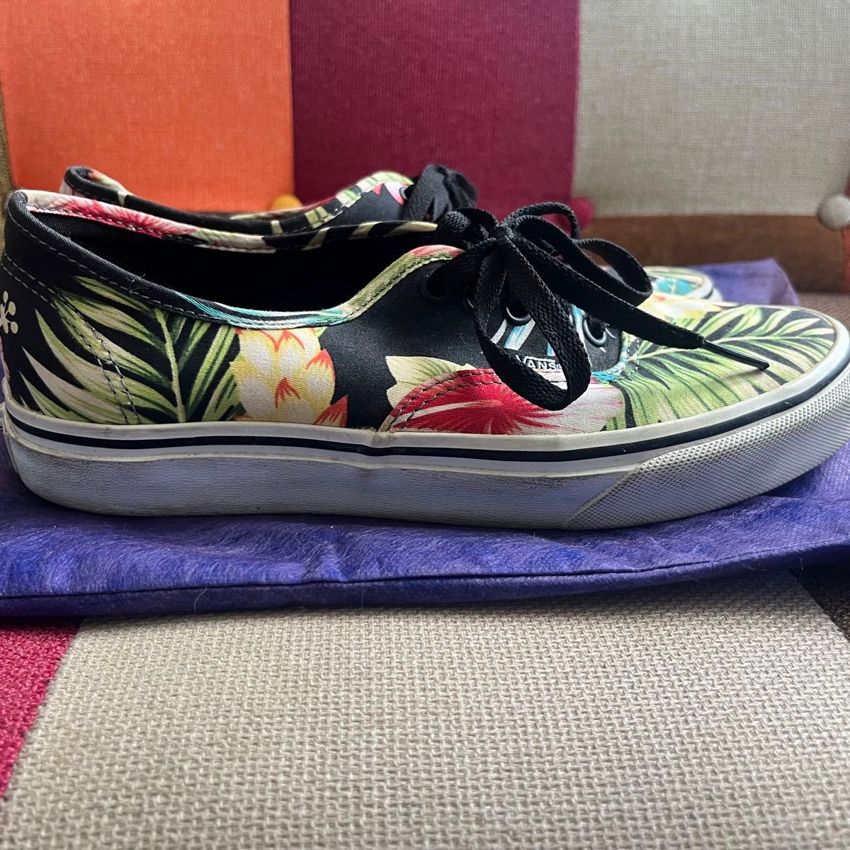 パンプス 4色 22-25.5㎝ レトロ カジュアル おしゃれ 25zm153 VANS 花柄 スニーカー 25cm|Yahoo!フリマ(旧PayPayフリマ)