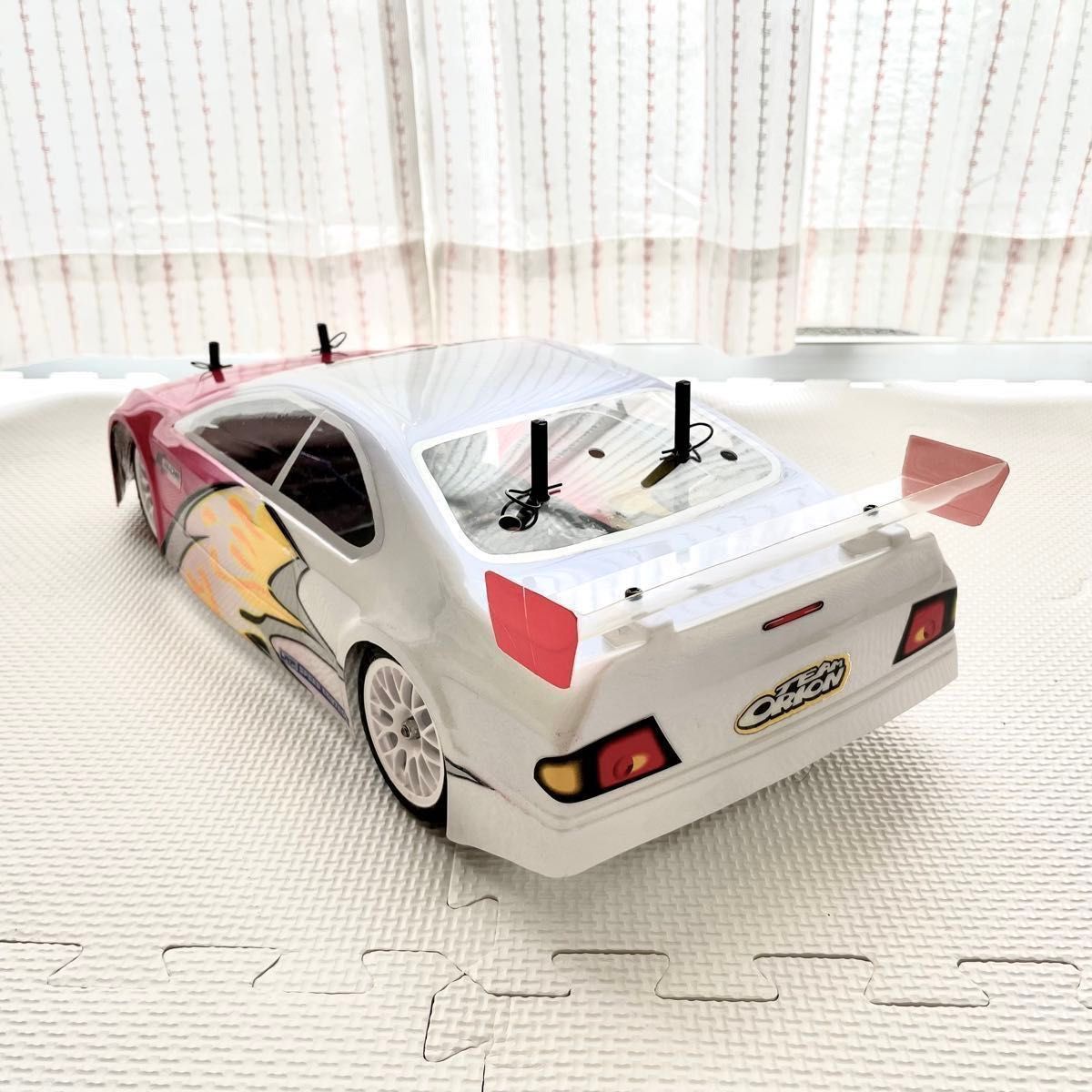 タミヤ TT-01 ボディー シャーシ付き 一部メカあり 1/10 ダッジ タミヤ TT-01 ボディー シャーシ付き 一部メカあり 1/10 ダッジ