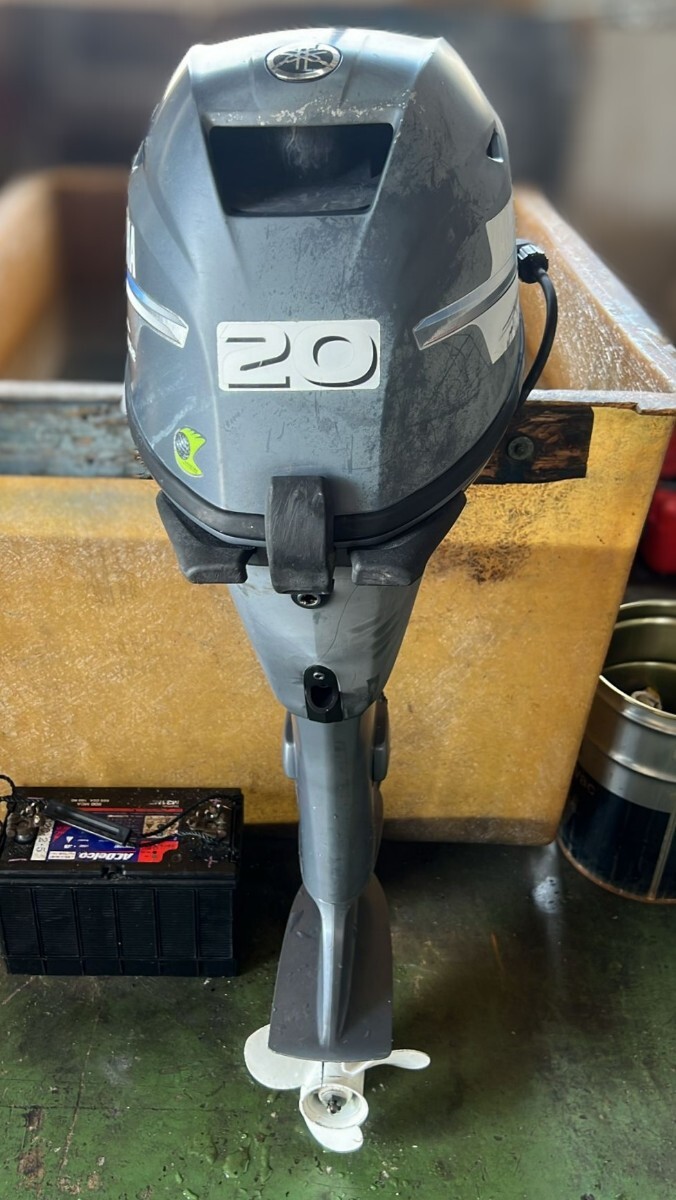 直接引取歓迎☆Yamaha ヤマハ 船外機 20馬力 傷あり F20BWH 直接引取歓迎☆Yamaha ヤマハ 船外機 20馬力 傷あり F20BWH