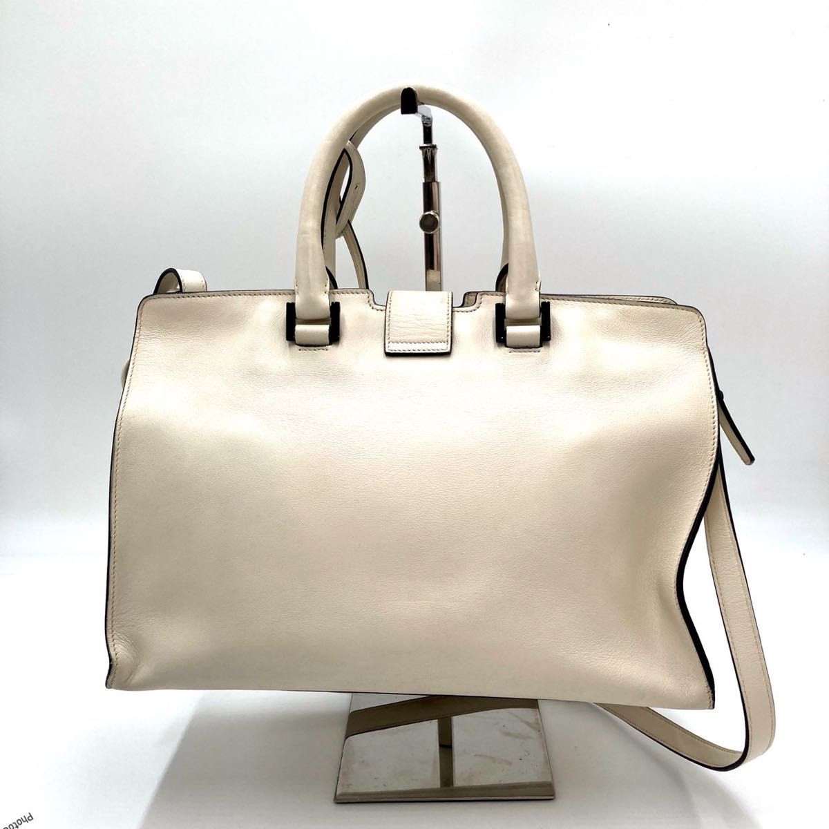 YSL イヴ サンローラン ガバスホワイト 2WAYバッグ ロゴ 0930 YSL イヴ サンローラン ガバスホワイト 2WAYバッグ ロゴ 0930