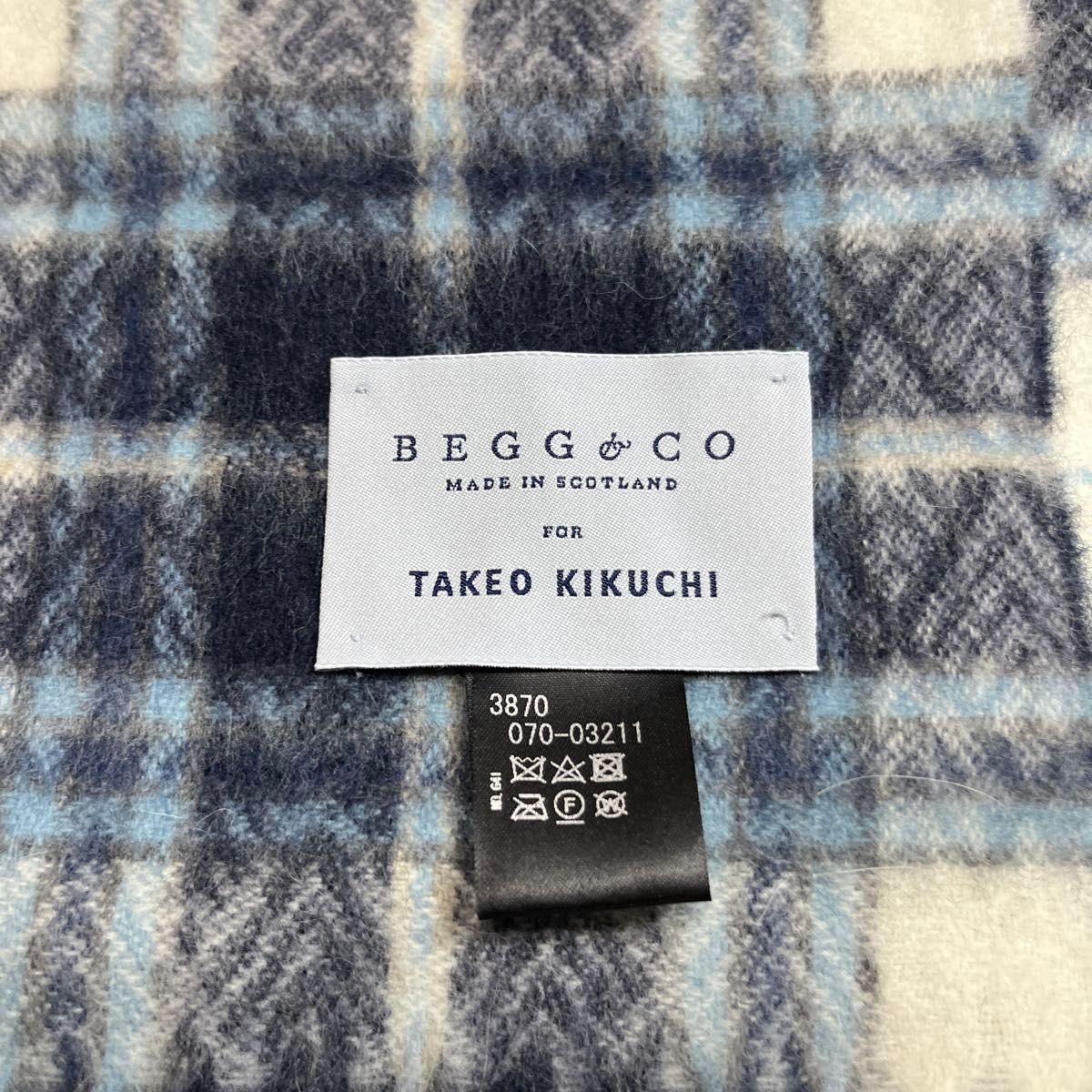 BEGG & CO チェック柄マフラー TAKEO KIUCHI 未使用 プレゼント BEGG & CO チェック柄マフラー TAKEO KIUCHI 未使用 プレゼント