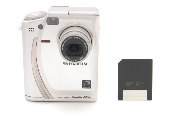 富士フイルム FUJIFILM FinePix 4700Z 単三形充電池式 動作品 富士フイルム FUJIFILM FinePix 4700Z 単三形充電池式 動作品