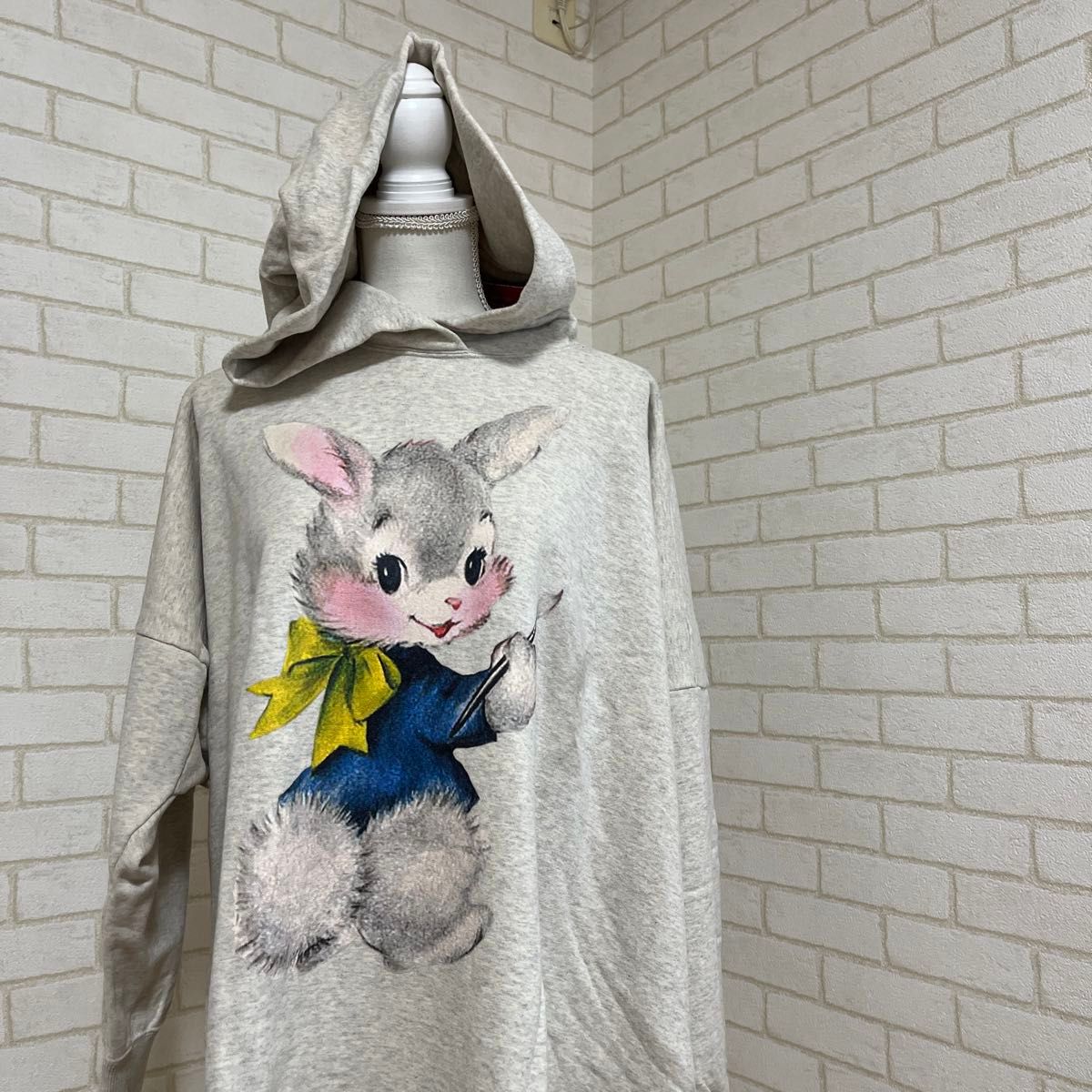 関税・送料込【Vivienne Westwood】オーブフレッシュパーカー 専用 Vivienne Westwood 新品 人気 完売 ヴィヴィアンウエスト