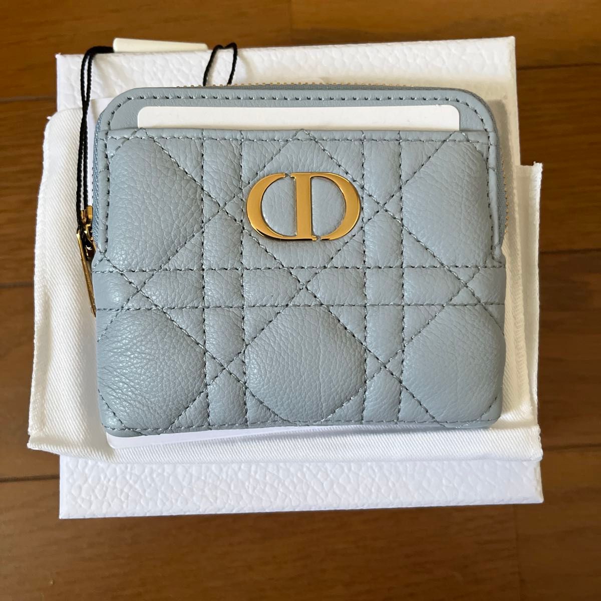 新品未使用 Dior ディオール Dior Caro Lavender ウォレット 新品未使用 Dior ディオール Dior Caro Lavender ウォレット
