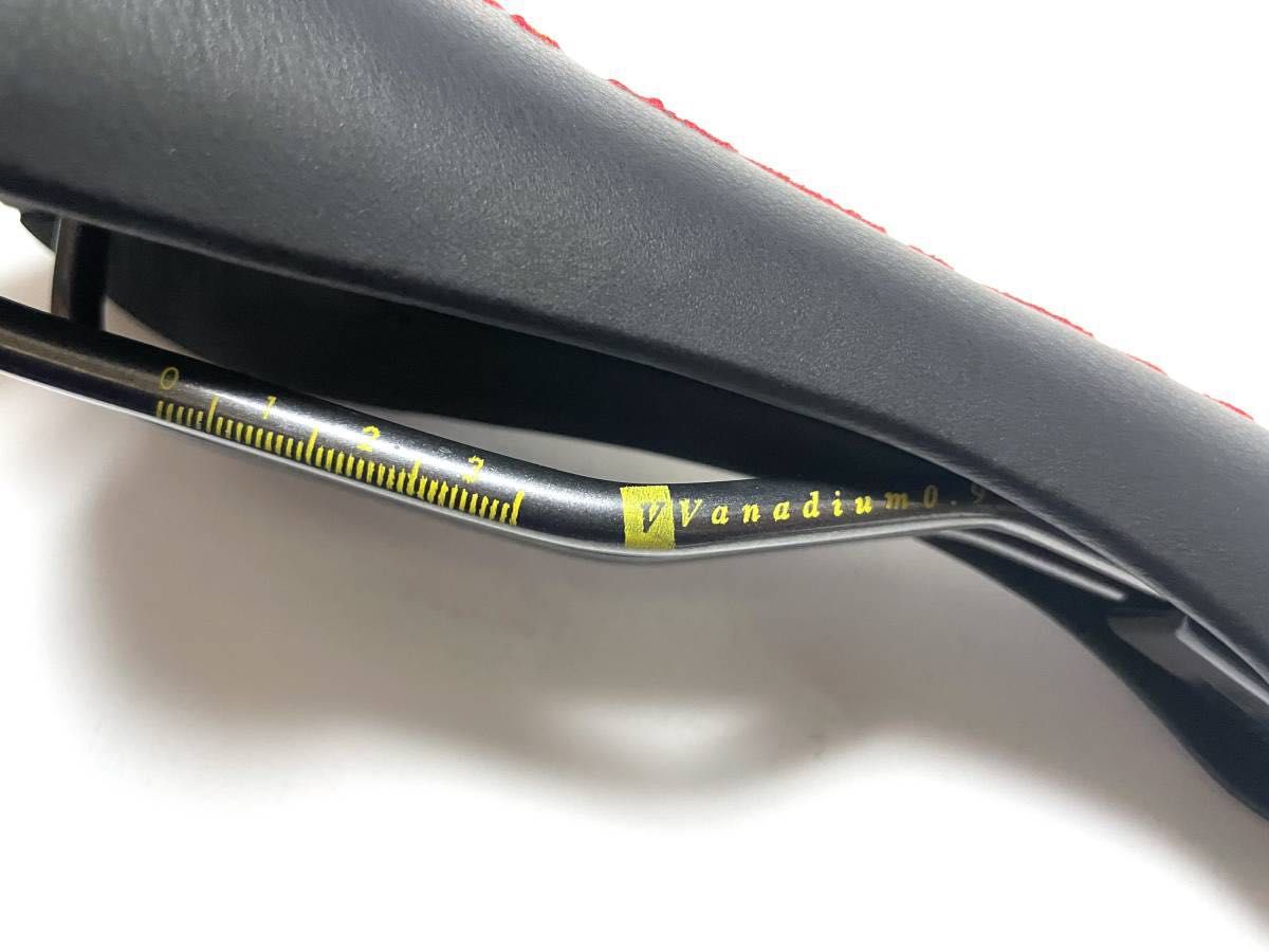 極稀少新品 Selle ITALIA MAX Flite EDDY MERCKX刺繍 サドル 極稀少新品 Selle ITALIA MAX Flite EDDY MERCKX刺繍 サドル