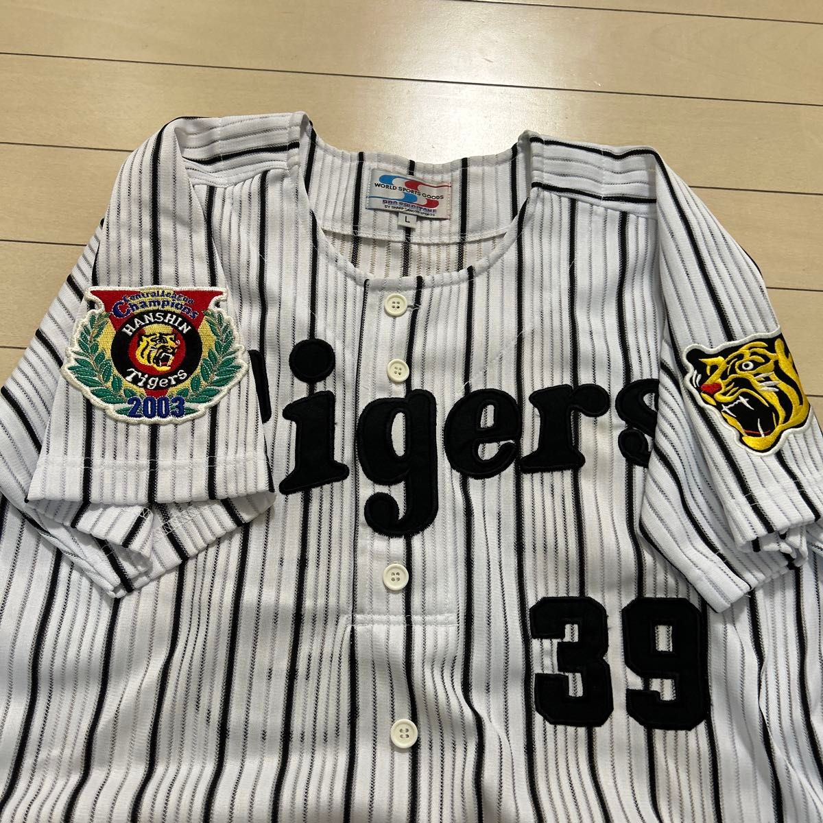 阪神タイガース 2003年優勝記念モデル レプリカユニフォーム 阪神タイガース 2003年優勝記念モデル レプリカユニフォーム