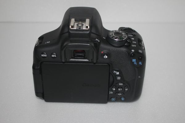 ◇一眼レフカメラ◇Canon キヤノン EOS Kiss X8i canon kiss x8i 標準