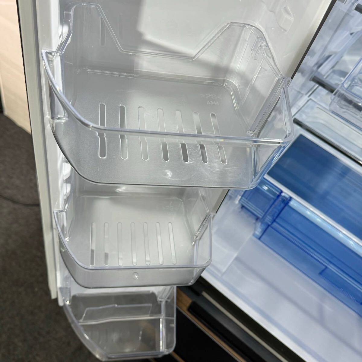 SHARP 457L 6ドア 冷蔵庫 高年式 2021年 自動製氷機付き 大型 大 SHARP 457L 6ドア 冷蔵庫 高年式 2021年 自動製氷機付き 大型 大