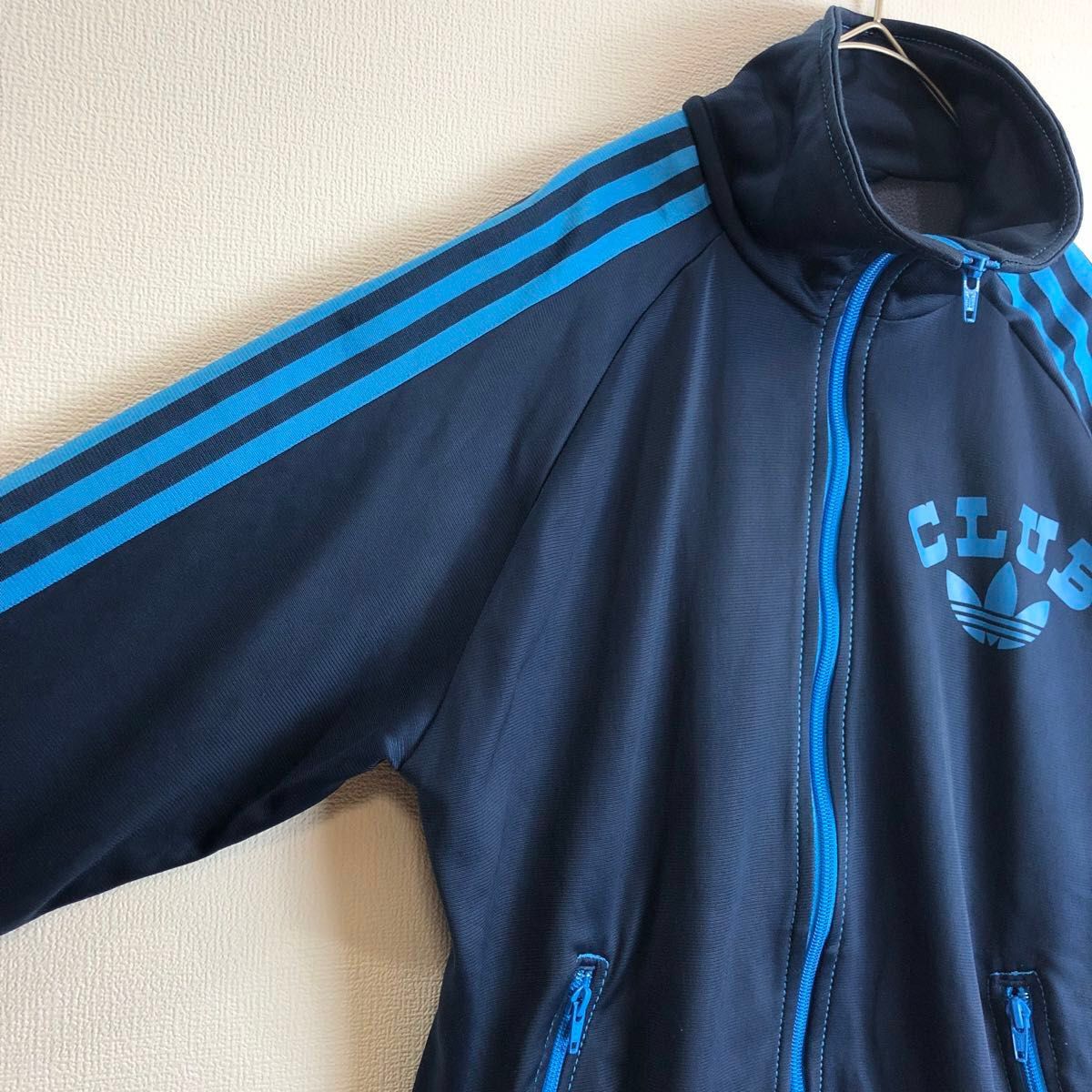 トラックジャケット CLUB adidas ビックプリント 青 ジャージ トラックジャケット CLUB adidas ビックプリント 青 ジャージ