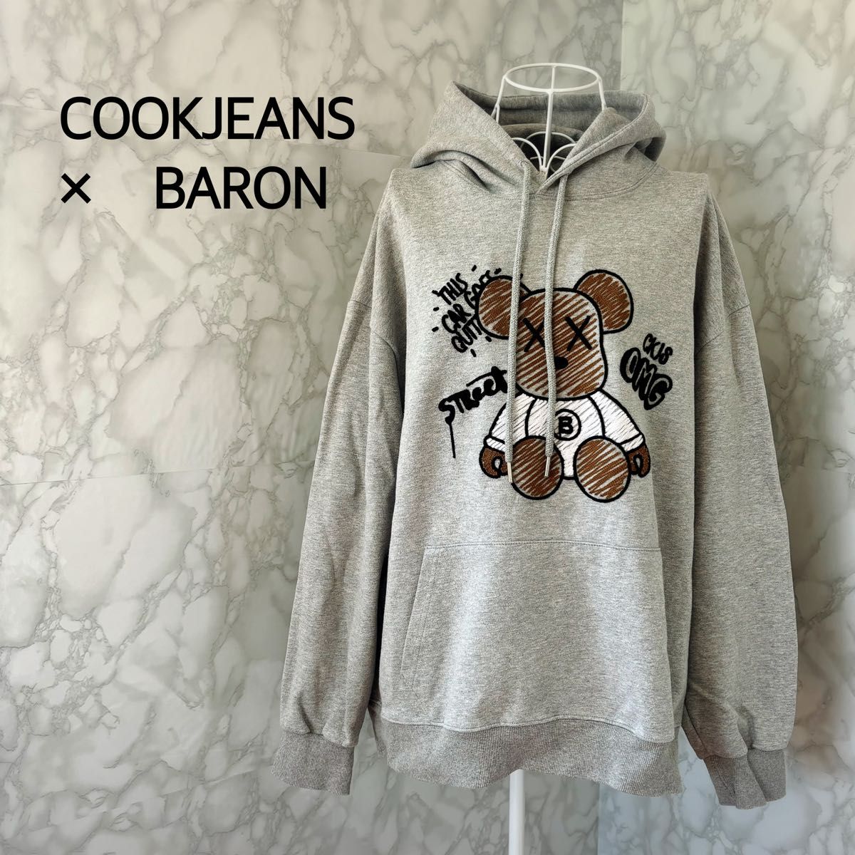 クックジーンズ　バロンコラボ　OMGベアーパーカー　プルオーバー ユニセックス COOKJEANS⁄BARON コラボ パーカー 北欧コラボパーカー | PITECAN THROPUS
