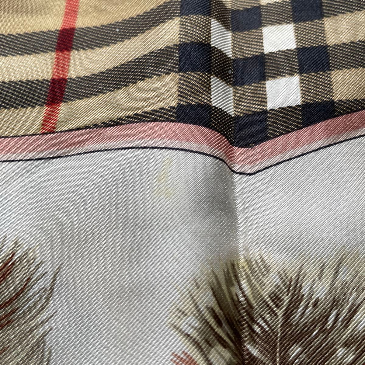 イタリア製 Burberry バーバリー シルク 大判 スカーフ シルク イタリア製 Burberry バーバリー シルク 大判 スカーフ シルク