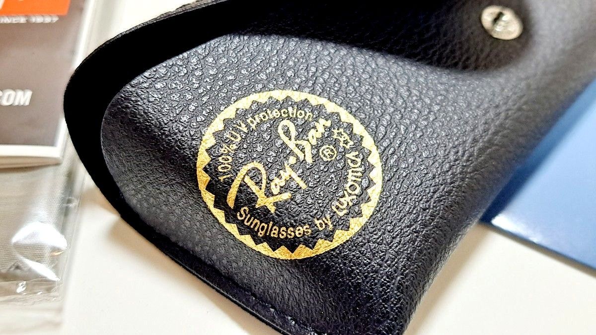 人気型【非売品】Ray-Ban サングラス ケース 新品 レイバン 人気型【非売品】Ray-Ban サングラス ケース 新品 レイバン
