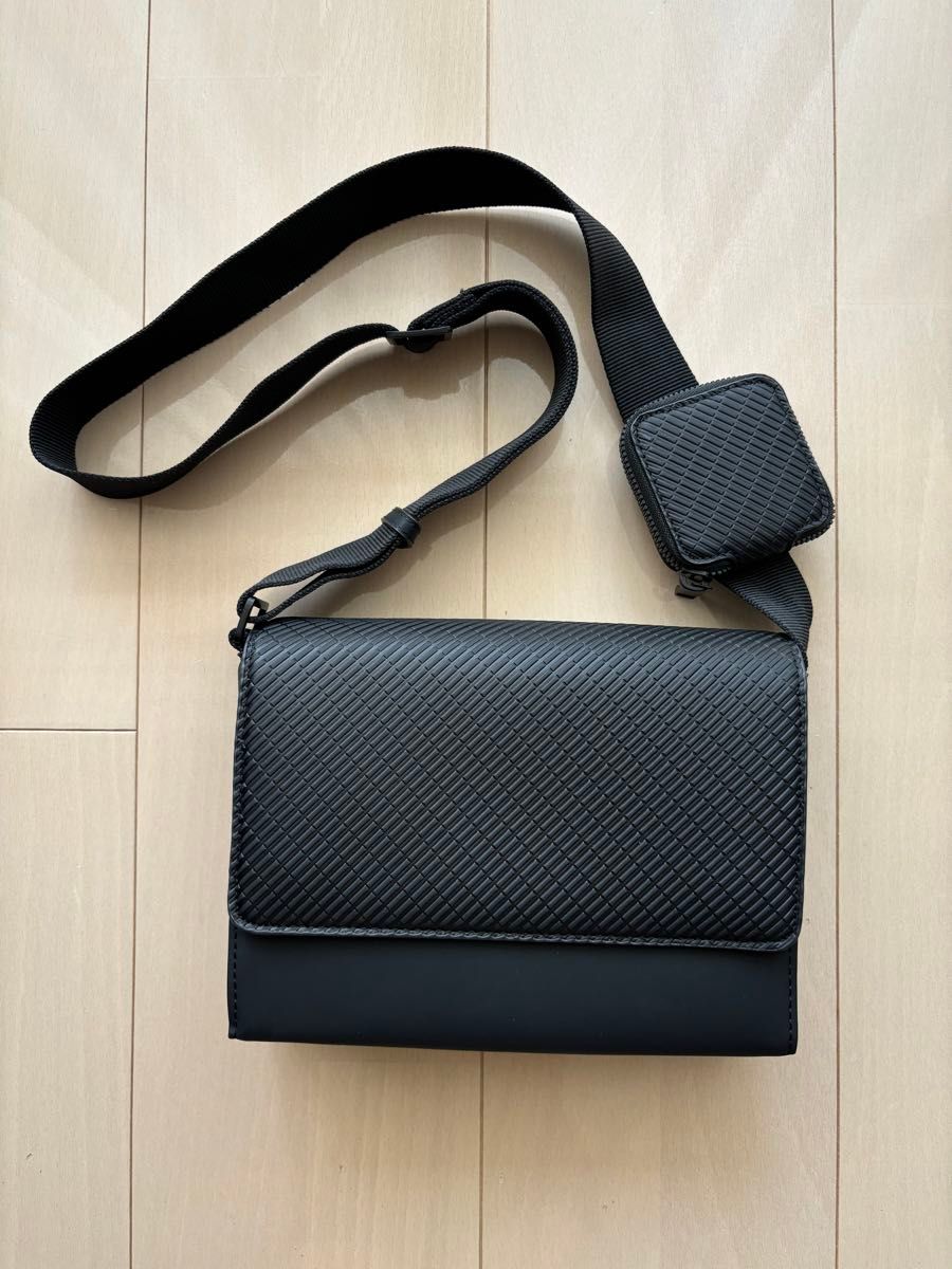 ZARA】クロスボディバッグ ブラック|Yahoo!フリマ(旧PayPay ZARA】クロスボディバッグ ブラック|Yahoo!フリマ(旧PayPay