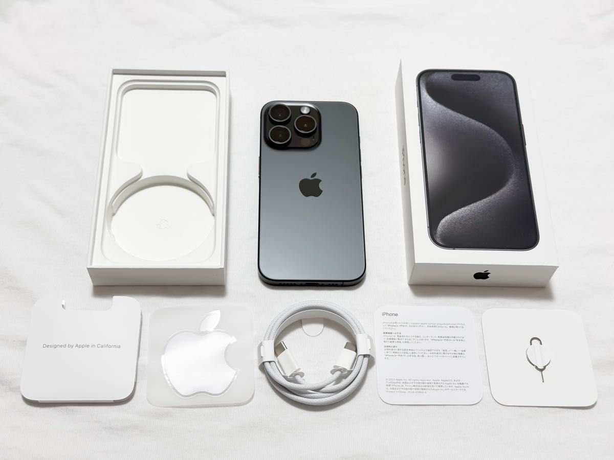 超美品】iPhone 15 Pro 256GB ブラックチタニウム SIMフリー 超美品】iPhone 15 Pro 256GB ブラックチタニウム SIMフリー