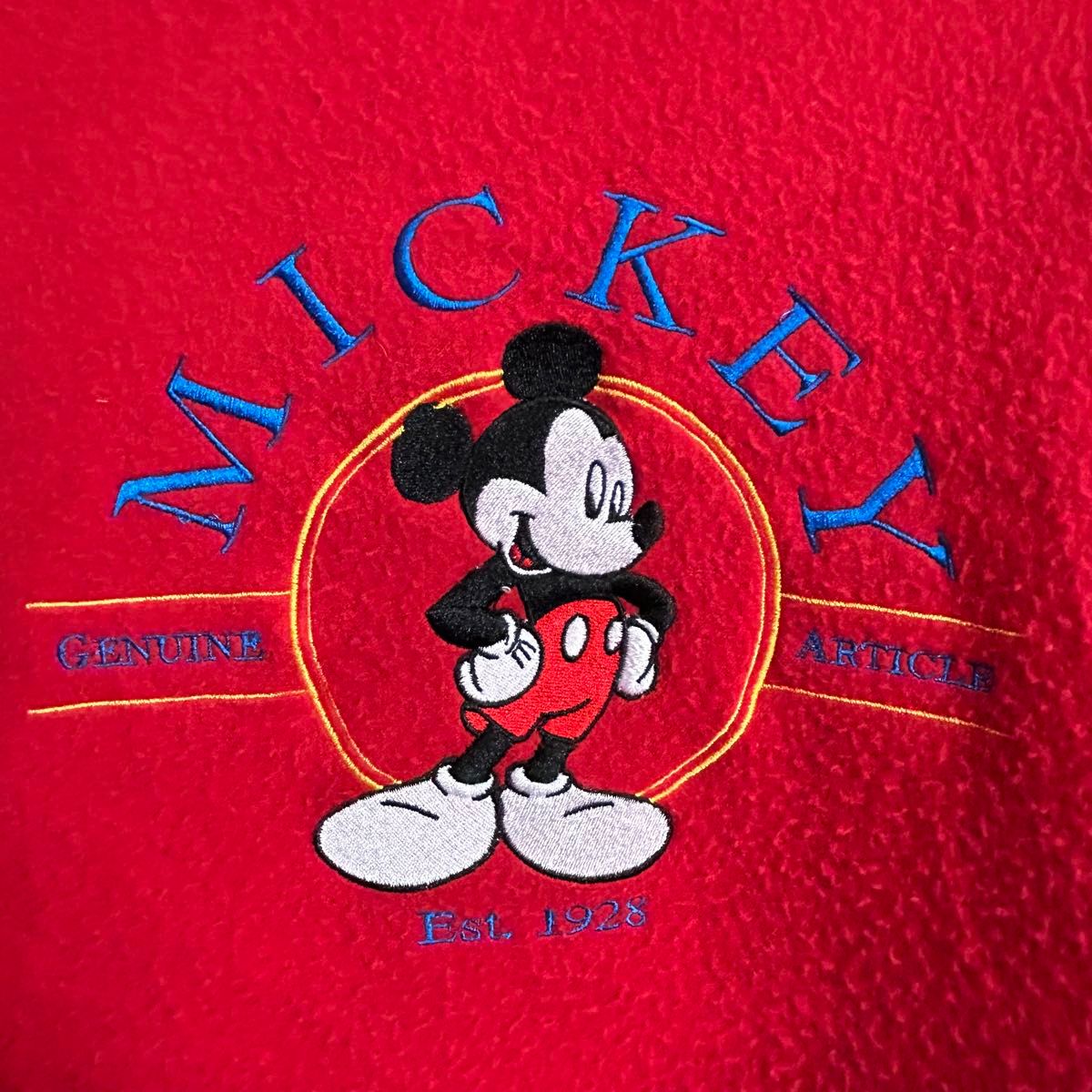 Disney ディズニー フリースパーカー ミッキーマウス ビッグ刺繍 Disney ディズニー フリースパーカー ミッキーマウス ビッグ刺繍