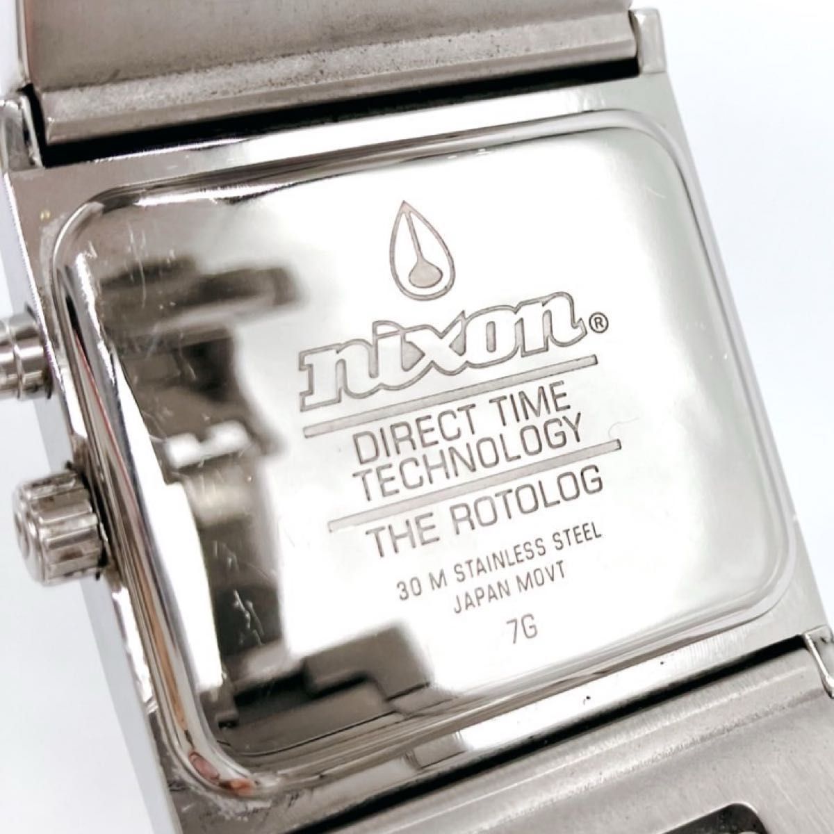 入手困難】【美品】NIXON ニクソン THE ROTOLOG ロトログ WHITE 入手困難】【美品】NIXON ニクソン THE ROTOLOG ロトログ WHITE