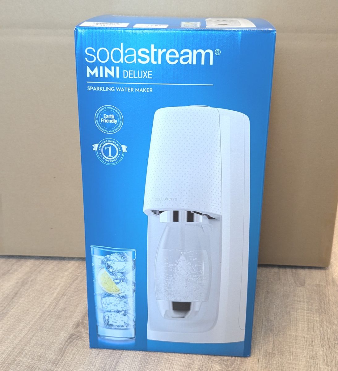 新品・未使用】 ソーダストリーム ミニ デラックス 白 ホワイト 新品・未使用】 ソーダストリーム ミニ デラックス 白 ホワイト