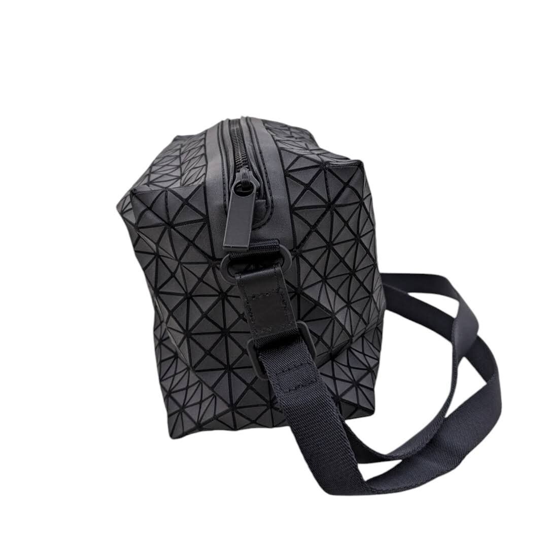 BAOBAO ISSEY MIYAKE バオバオ イッセイミヤケ BB22-AG131 BAOBAO ISSEY MIYAKE バオバオ イッセイミヤケ BB22-AG131
