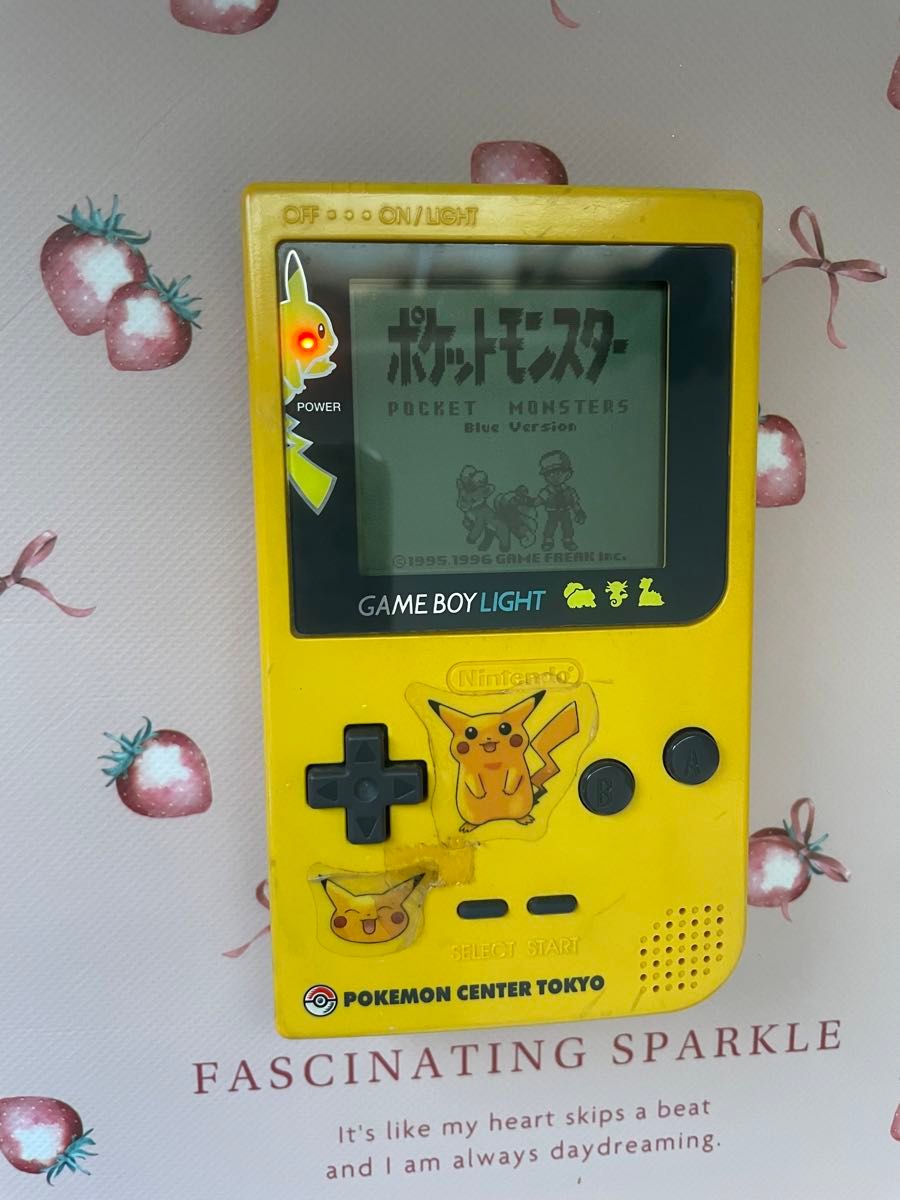 ピカチュウ ゲームボーイ ライト GB 付属のポーチ付き ポケモン ピカチュウ ゲームボーイ ライト GB 付属のポーチ付き ポケモン