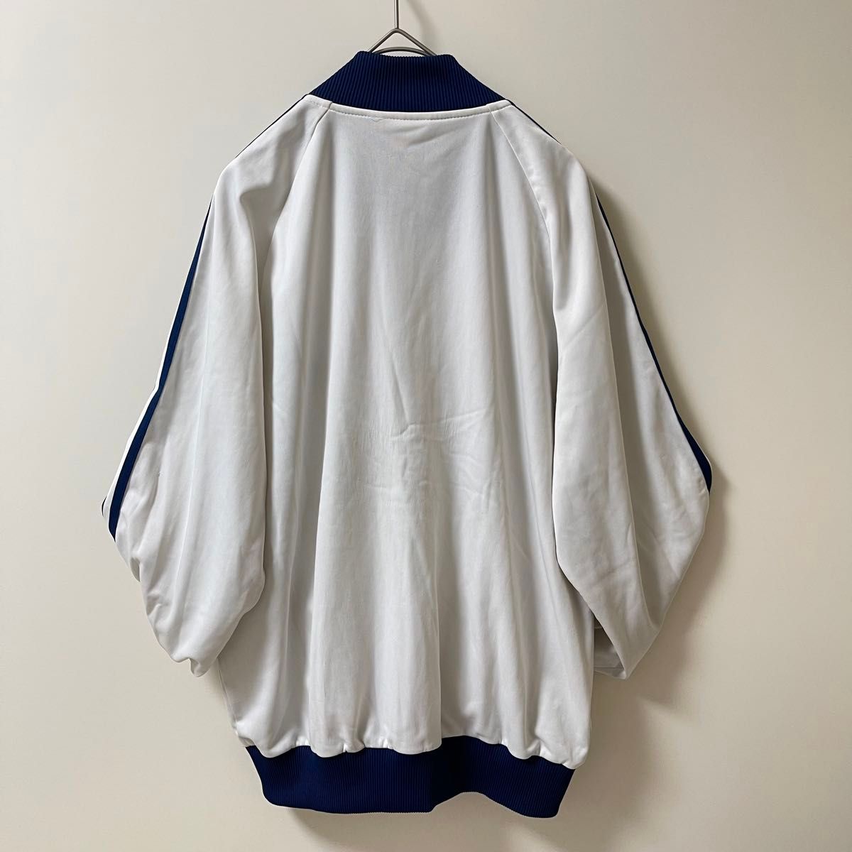 ATP激レア4号】アディダス刺繍トラックジャケット古着ジャージ ATP激レア4号】アディダス刺繍トラックジャケット古着ジャージ