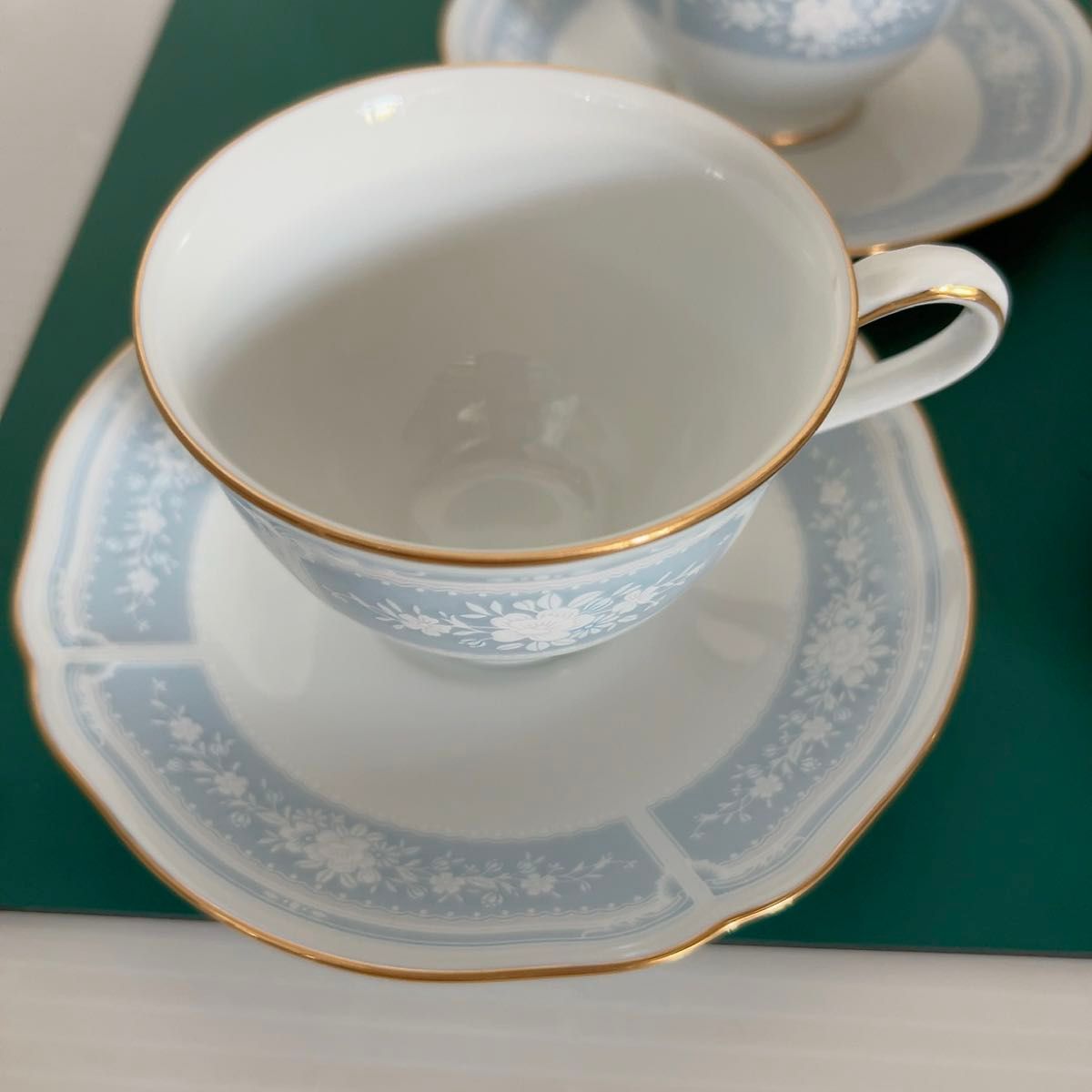 780美品 ノリタケ ティーカップ & ソーサー 4客Noritake 4589 780美品 ノリタケ ティーカップ & ソーサー 4客Noritake 4589