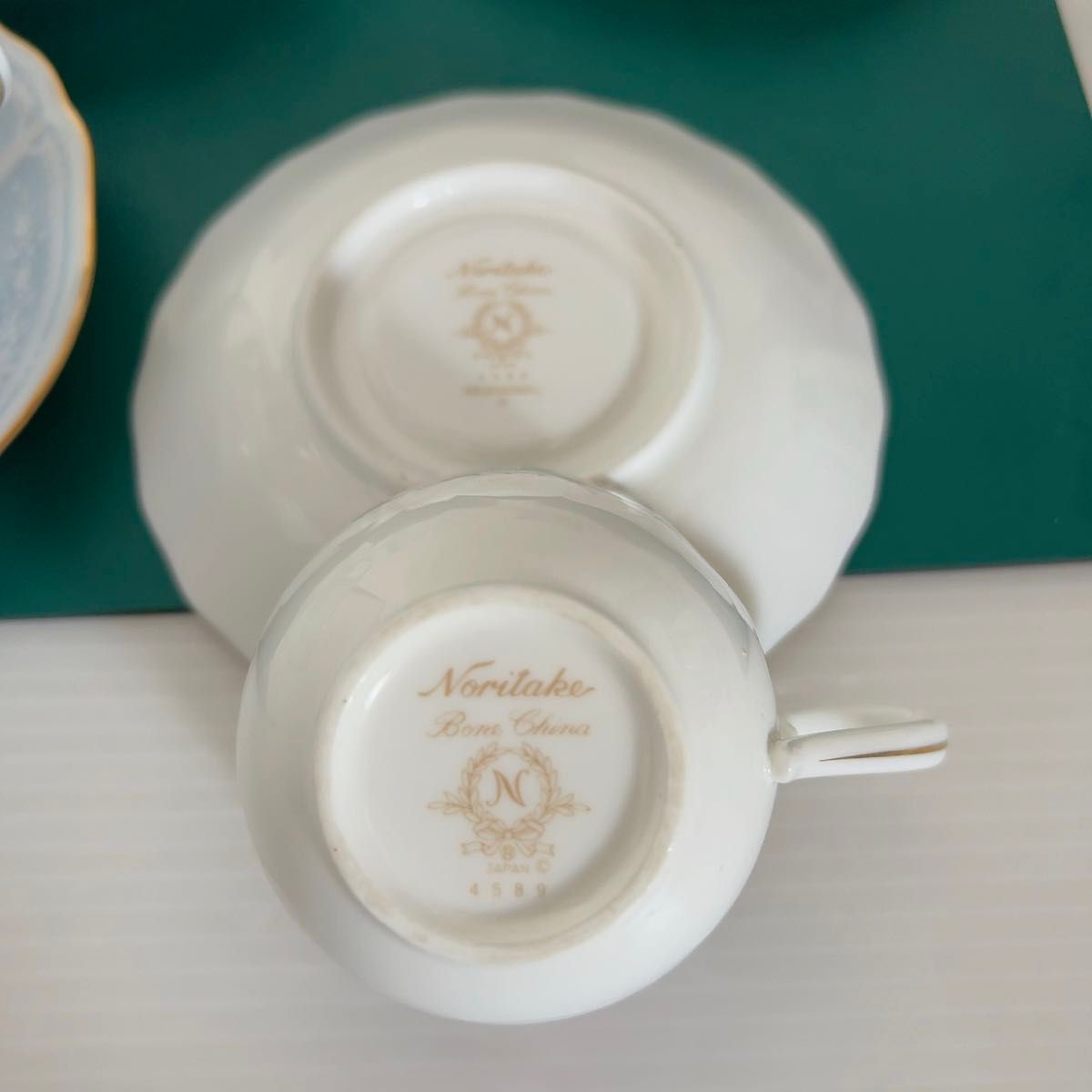 780美品 ノリタケ ティーカップ & ソーサー 4客Noritake 4589 780美品 ノリタケ ティーカップ & ソーサー 4客Noritake 4589