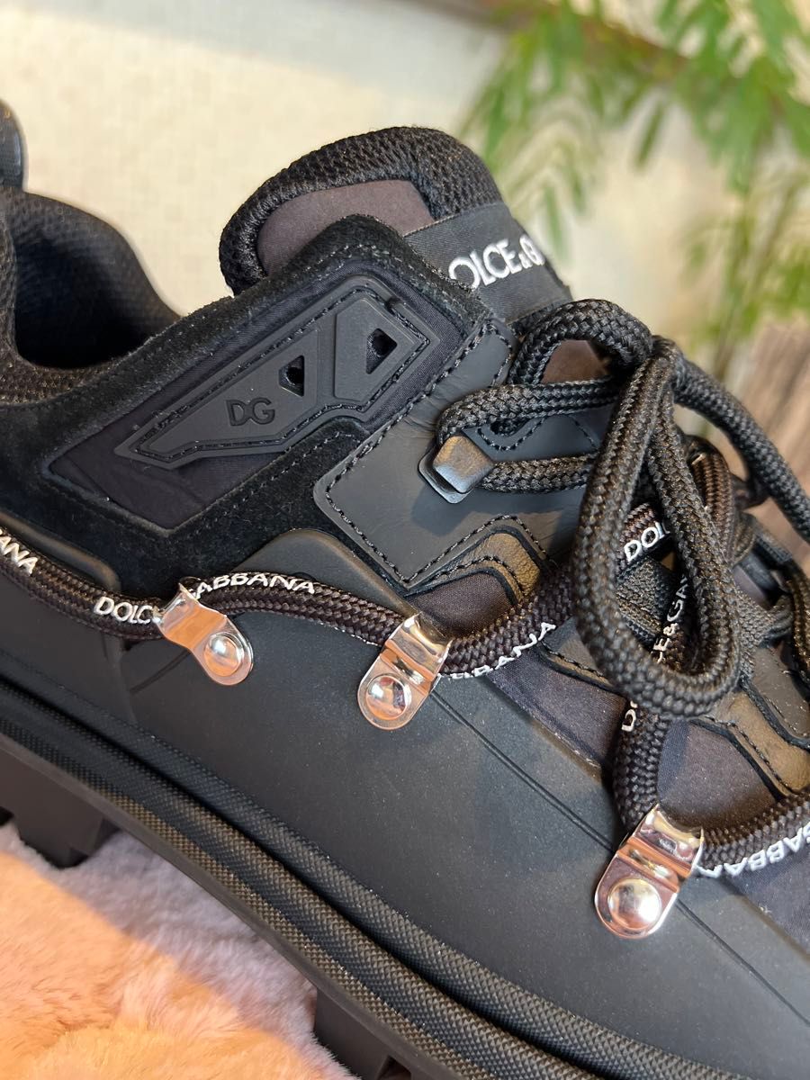 Dolce & Gabbana ロゴストラップロートップスニーカー黒 メンズ Dolce & Gabbana ロゴストラップロートップスニーカー黒 メンズ