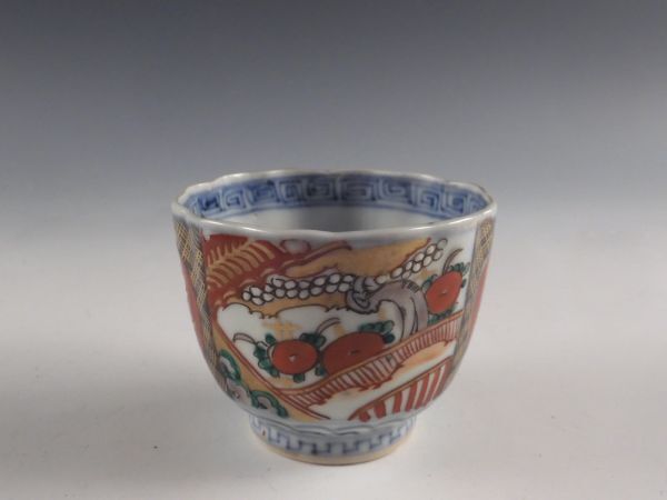 栄 古伊万里 色絵 宝珠 花草文 鉢 向付 4客 8.5cm 江戸期 栄 古伊万里 色絵 宝珠 花草文 鉢 向付 4客 8.5cm 江戸期
