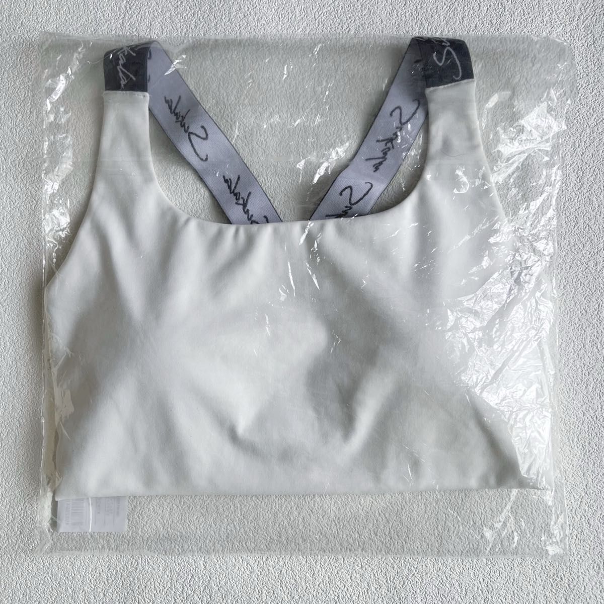 新品未使用 【SUKALA】Yストラップロゴブラトップ Sサイズ 新品未使用 【SUKALA】Yストラップロゴブラトップ Sサイズ