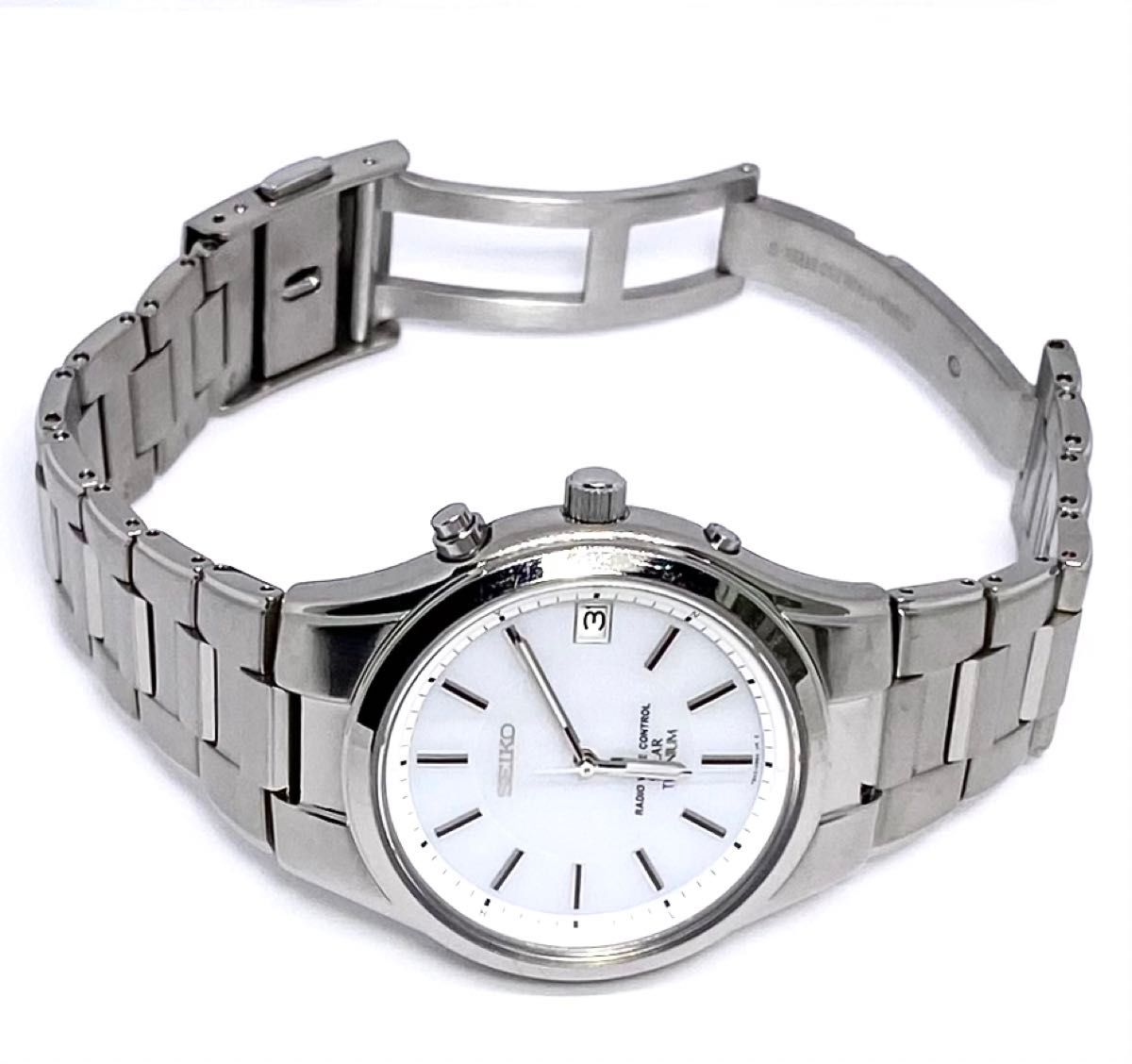 SEIKO セイコー 電波ソーラー 渡辺力監修モデル 腕時計 チタン SEIKO セイコー 電波ソーラー 渡辺力監修モデル 腕時計 チタン