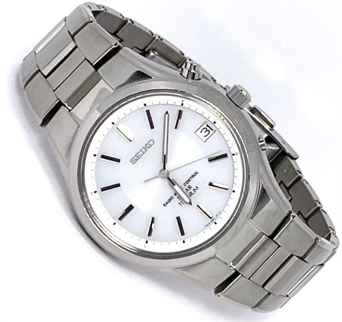 SEIKO セイコー 電波ソーラー 渡辺力監修モデル 腕時計 チタン SEIKO セイコー 電波ソーラー 渡辺力監修モデル 腕時計 チタン