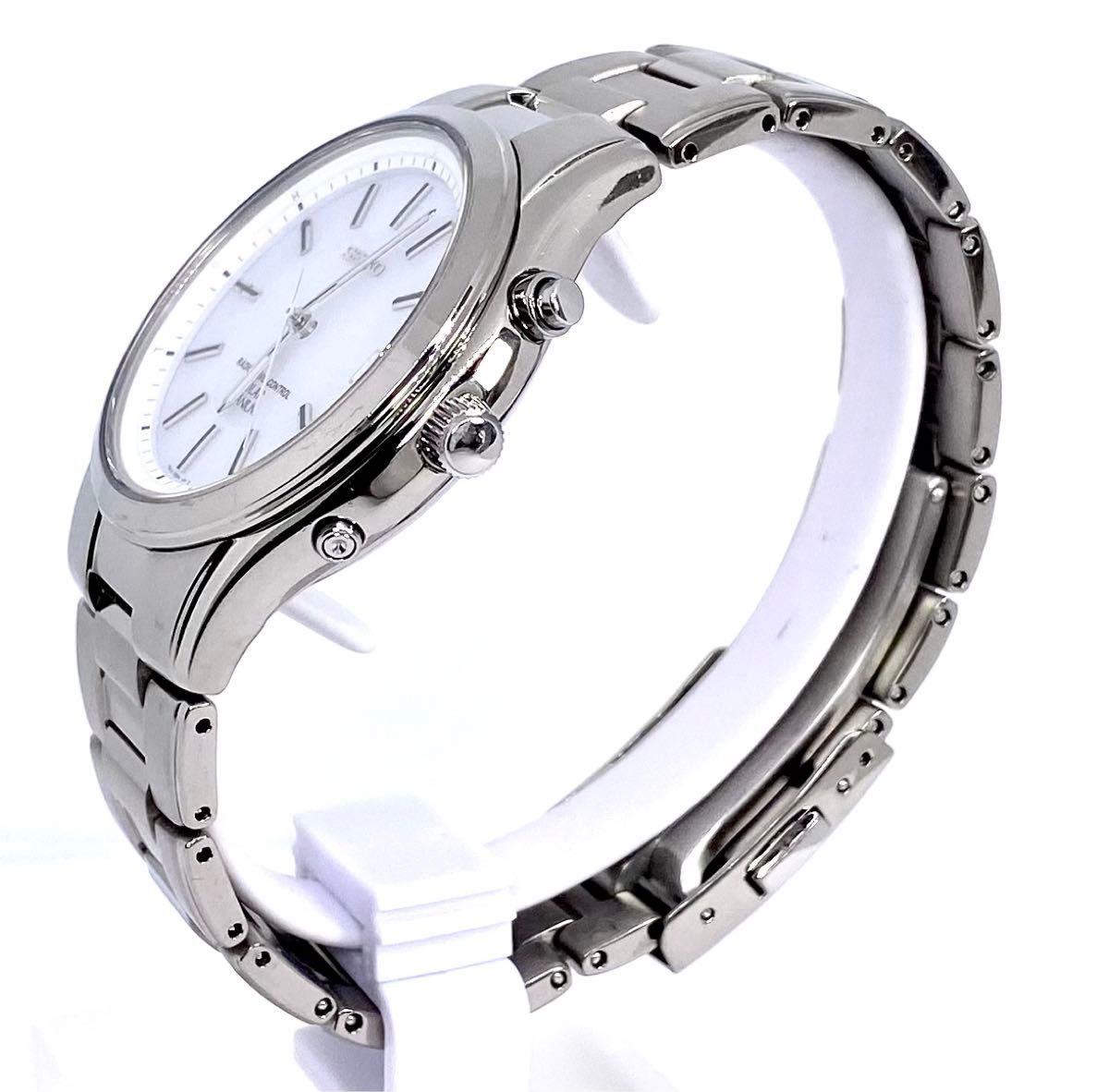 SEIKO セイコー 電波ソーラー 渡辺力監修モデル 腕時計 チタン SEIKO セイコー 電波ソーラー 渡辺力監修モデル 腕時計 チタン