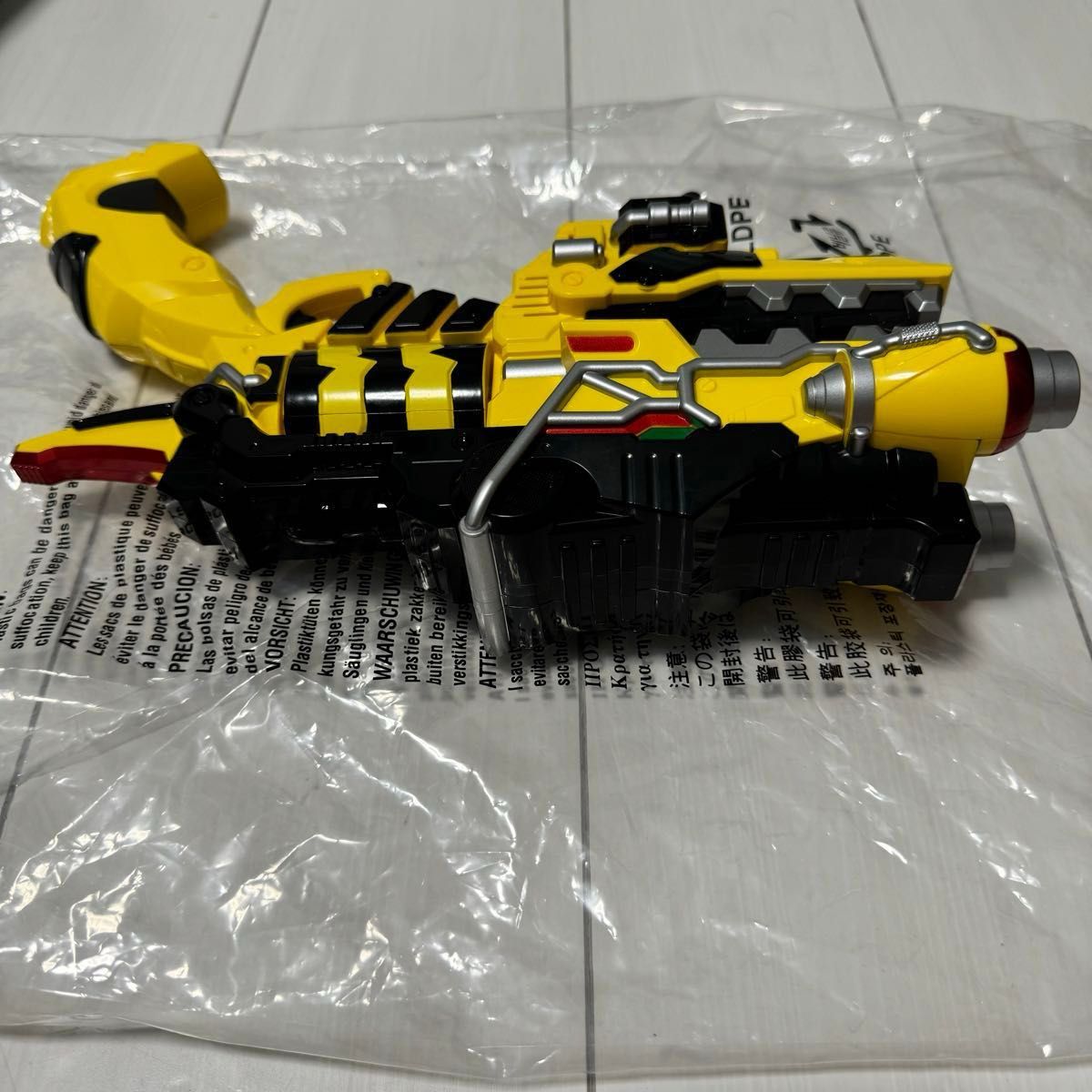 ガブリボルバー Memorial Edition メモリアルエディション獣電 ガブリボルバー Memorial Edition メモリアルエディション獣電