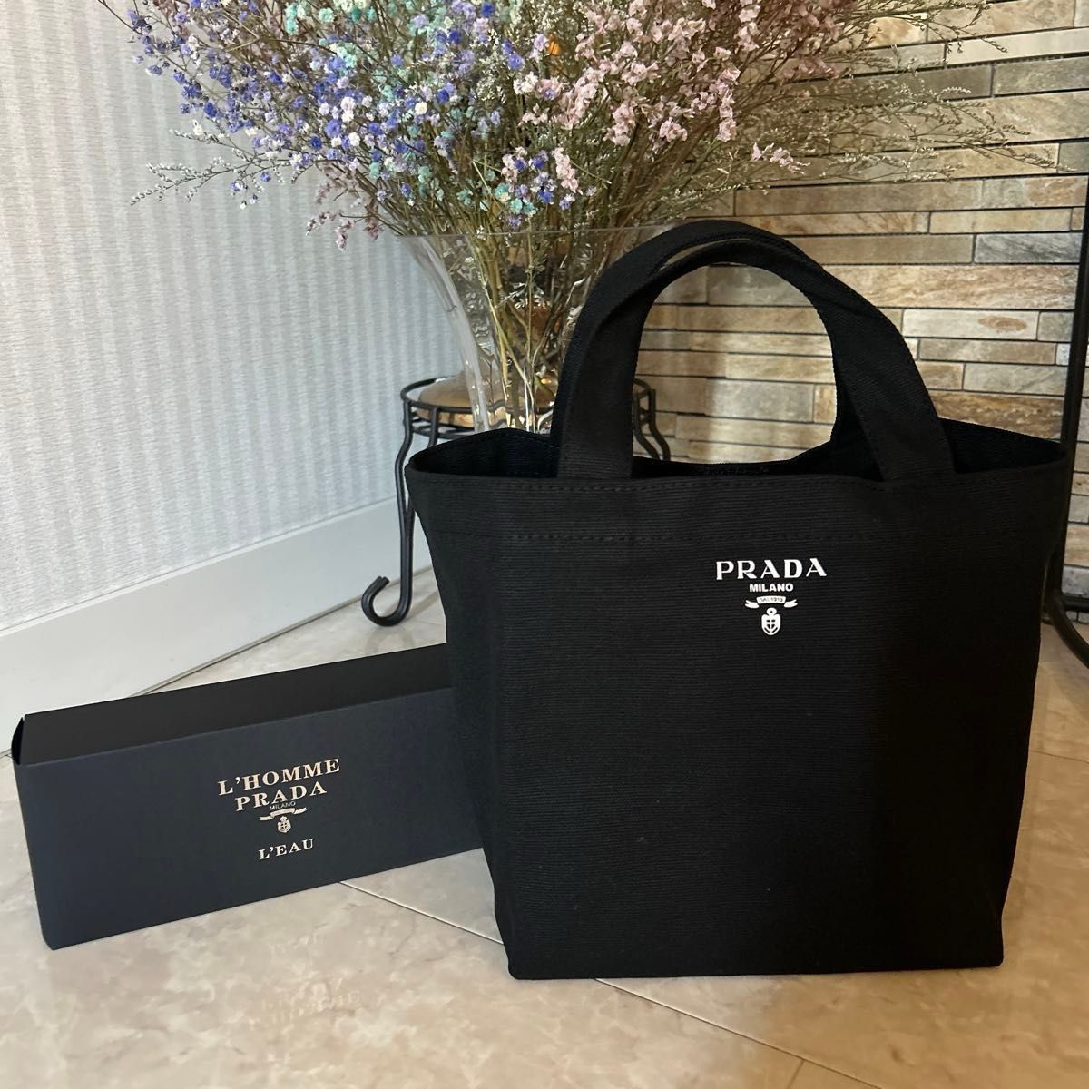PRADA トートバッグ サマーバック ノベルティ とどい - ヘア PRADA トートバッグ サマーバック ノベルティ とどい - ヘア