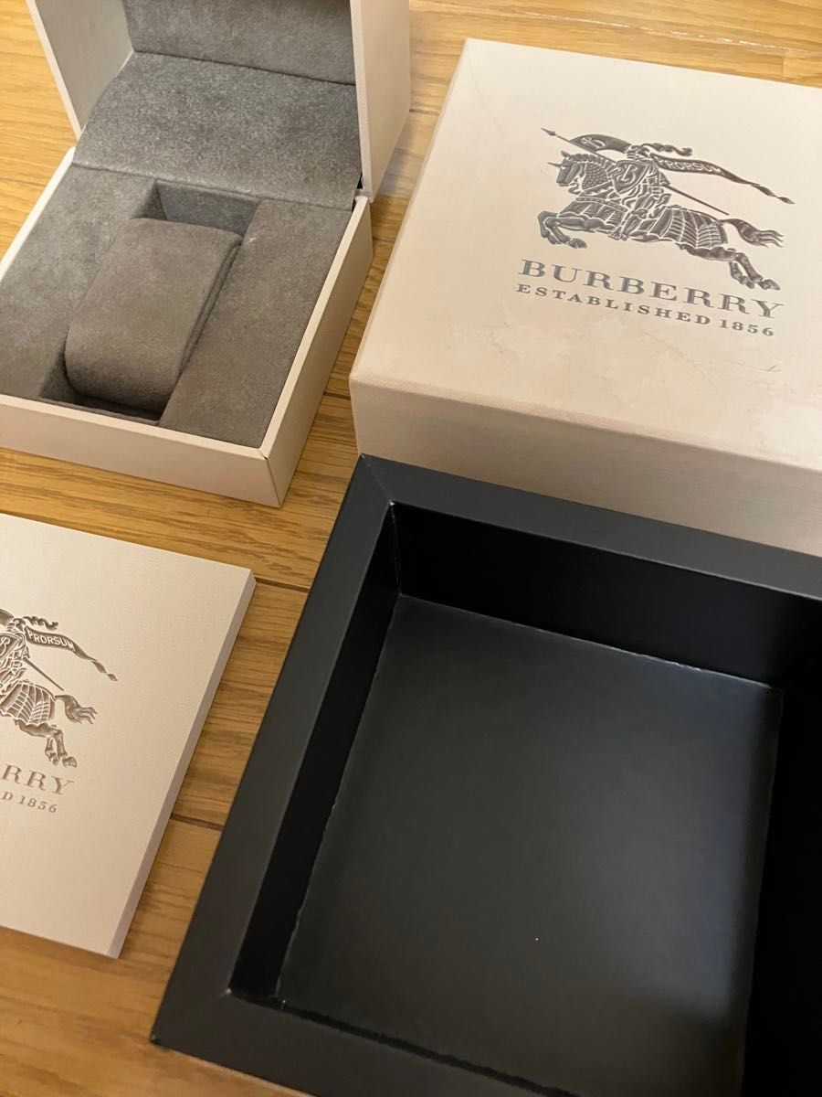 バーバリー 腕時計 空箱 保存箱付き 腕時計 バーバリー BURBERRY バーバリー 腕時計 空箱 保存箱付き 腕時計 バーバリー BURBERRY