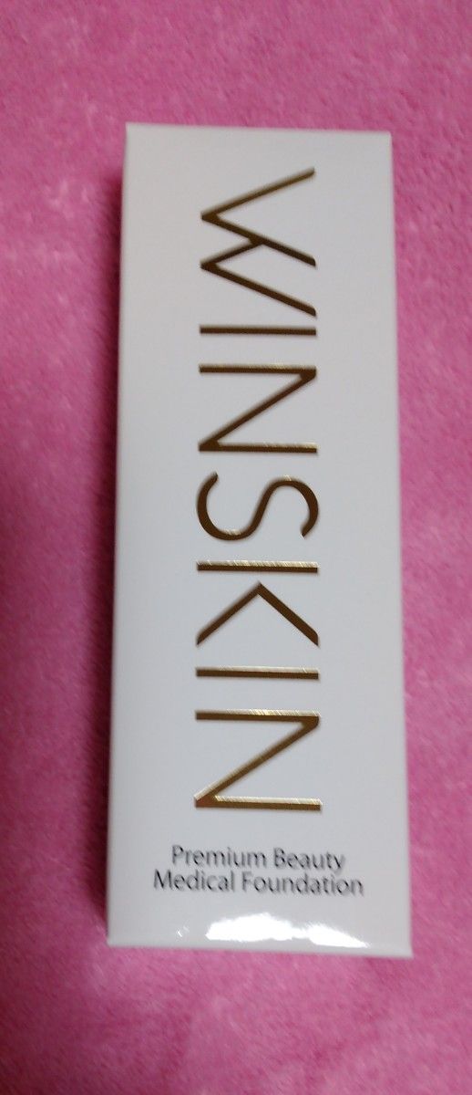 新品ウィンスキン薬用リンクルケア美白リキッドファンデーション 新品ウィンスキン薬用リンクルケア美白リキッドファンデーション