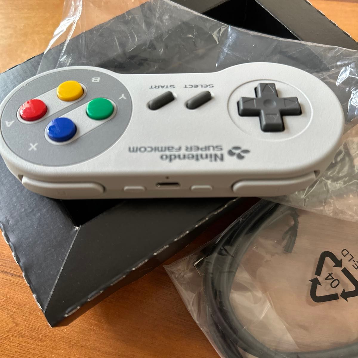 任天堂 スーパーファミコン Switch コントローラー Nintendo 任天堂 スーパーファミコン Switch コントローラー Nintendo