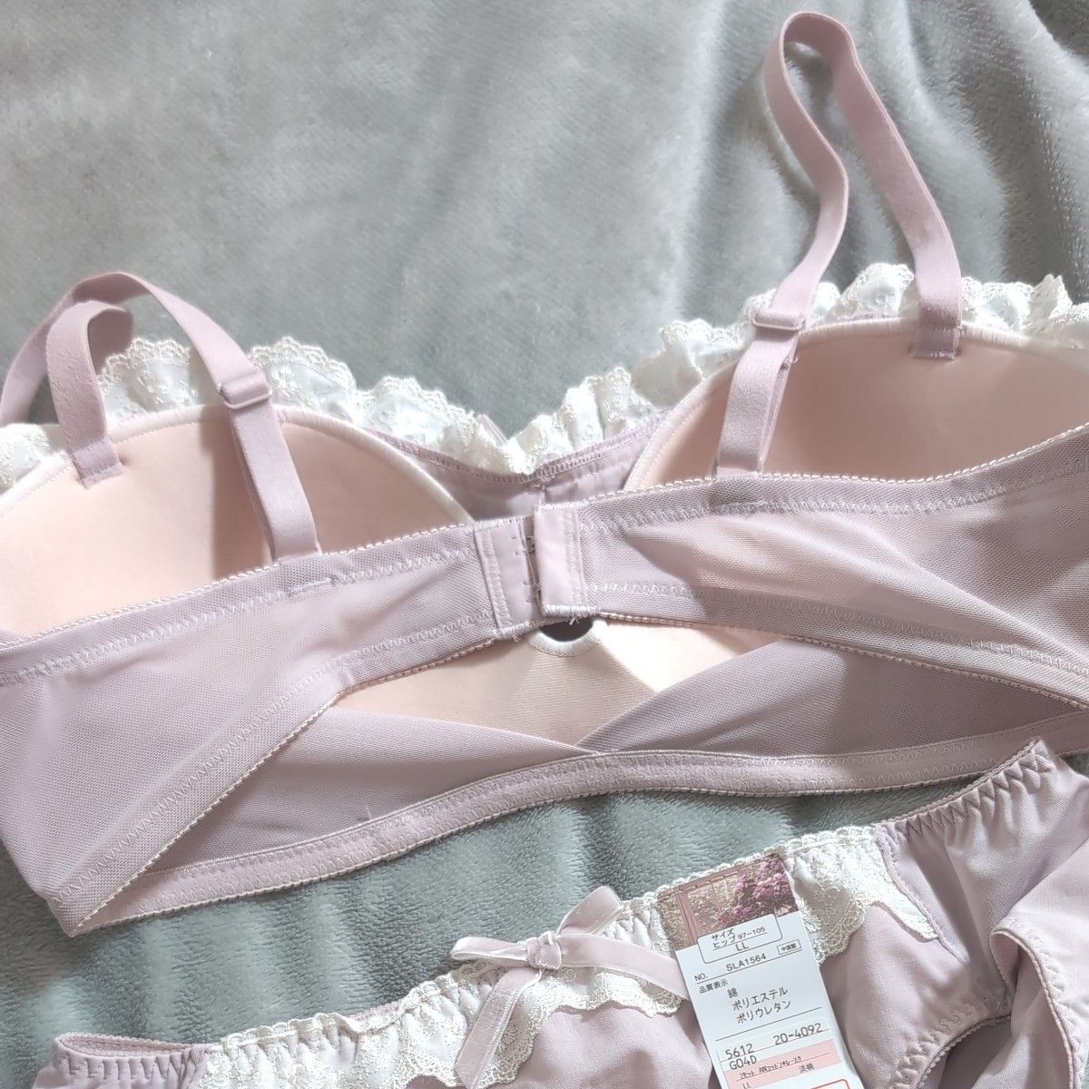 クラロリくる実 ブラジャー&ショーツセット 新品未使用タグ付き クラロリくる実 ブラジャー&ショーツセット 新品未使用タグ付き