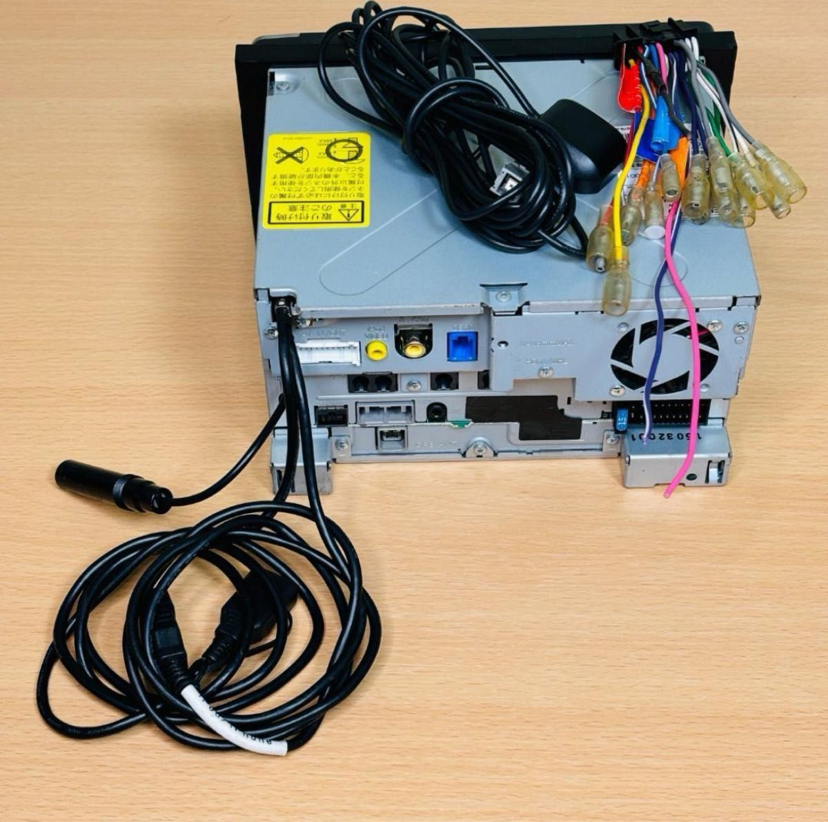 KENWOOD 彩速ナビ MDV-Z702W フルセグ ブルートゥース HDMI KENWOOD 彩速ナビ MDV-Z702W フルセグ ブルートゥース HDMI