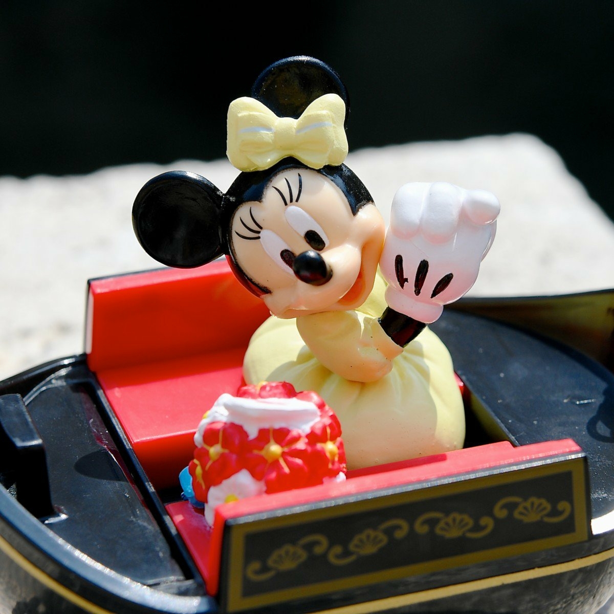 * Disney resort limitation * minnie venetsi Anne gon gong snack case 