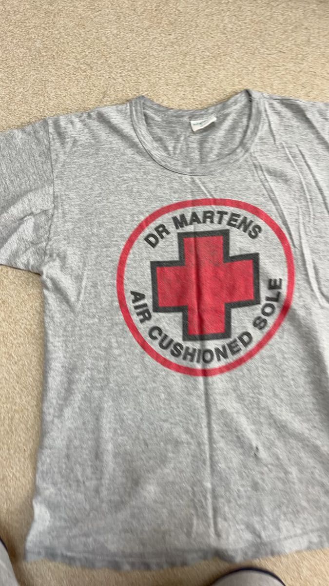 【ビンテージTシャツ】DR.MARTENS ドクターマーチン ロゴプリントTシャツ 1990年代購入品 リアルダメージあり グレー