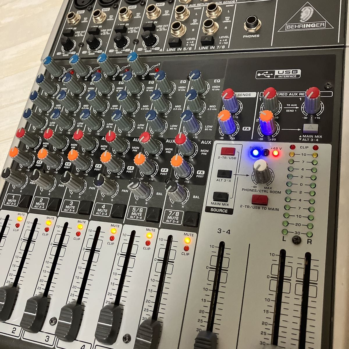 BEHRINGER ベリンガー XENYX 1204USB アナログミキサー USB BEHRINGER ベリンガー XENYX 1204USB アナログミキサー USB