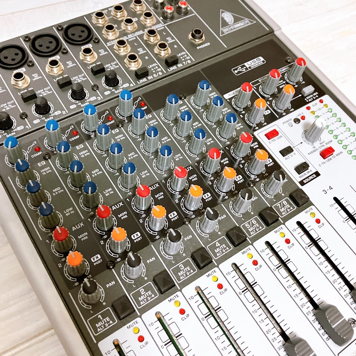 BEHRINGER ベリンガー XENYX 1204USB アナログミキサー USB BEHRINGER ベリンガー XENYX 1204USB アナログミキサー USB
